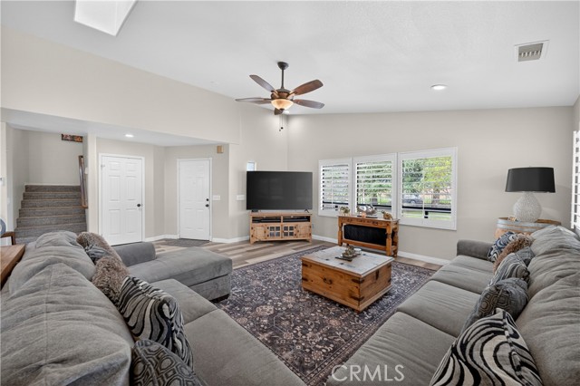 Detail Gallery Image 6 of 75 For 9902 Avenida Miravilla, Cherry Valley,  CA 92223 - 4 Beds | 2 Baths