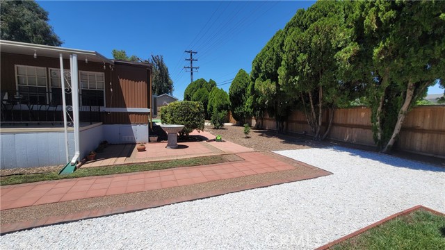 19817 Grand Avenue, Lake Elsinore CA: https://media.crmls.org/medias/60d65cce-62cd-426c-8c14-f7479c971e40.jpg