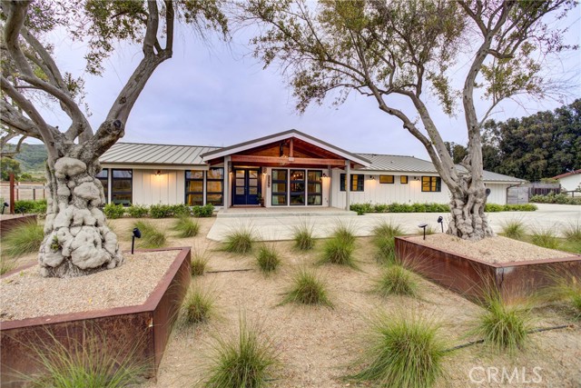 2289 Falcon Ridge Lane, Los Osos CA: https://media.crmls.org/medias/60da1a53-71c5-4376-bb0b-c34cc9ab17ff.jpg