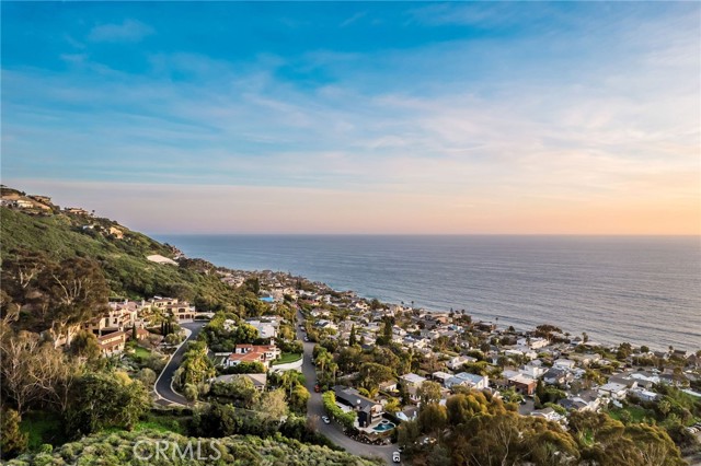 Detail Gallery Image 41 of 42 For 31831 Sunset Ave, Laguna Beach,  CA 92651 - 3 Beds | 3/2 Baths