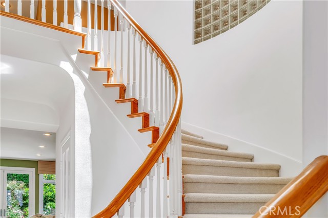 48 Via Porto Grande, Rancho Palos Verdes CA: https://media.crmls.org/medias/60db22e4-fddf-471c-b22c-d41b2e171079.jpg