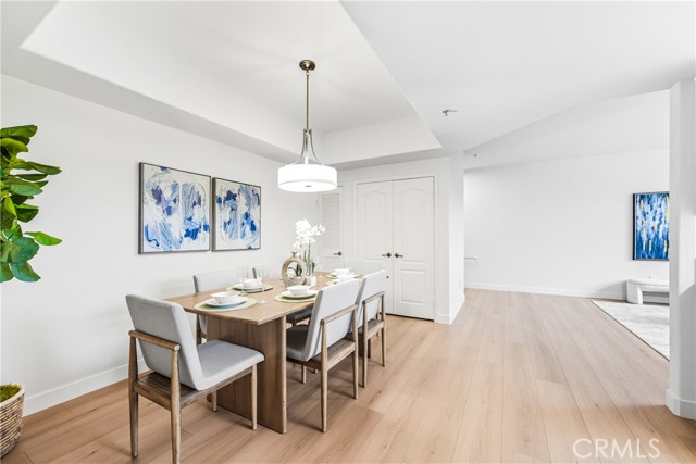 Detail Gallery Image 7 of 16 For 200 N 5th #101,  Alhambra,  CA 91801 - 2 Beds | 2 Baths