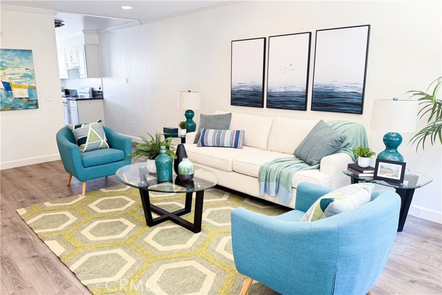 Detail Gallery Image 7 of 24 For 240 W Verdugo Ave #K,  Burbank,  CA 91502 - 2 Beds | 2 Baths