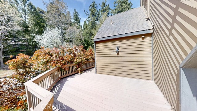 Detail Gallery Image 5 of 35 For 1130 Pinecrest Rd #13,  Twin Peaks,  CA 92391 - 3 Beds | 3 Baths