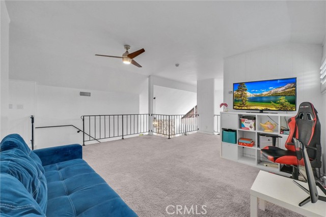 1340 S Scarborough Lane, Anaheim CA: https://media.crmls.org/medias/60dce2b6-ec18-43b5-9163-1b33ea15b959.jpg