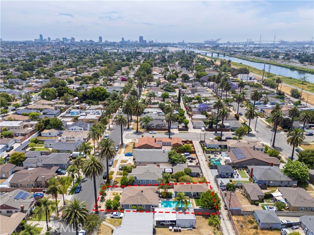 2325 Golden Avenue, Long Beach CA: https://media.crmls.org/medias/60de934f-58e5-4b6d-b35f-6ad66aaf2790.jpg