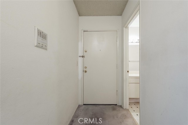 Detail Gallery Image 8 of 48 For 12830 Burbank Blvd. #310,  Valley Village,  CA 91607 - 2 Beds | 2 Baths