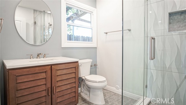 Detail Gallery Image 24 of 44 For 11165 Valley Spring, Studio City,  CA 91602 - 5 Beds | 5/1 Baths