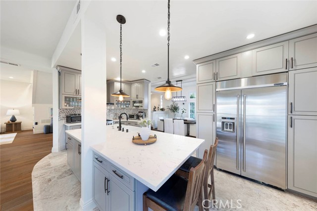Detail Gallery Image 23 of 56 For 16 Lucerne, Newport Beach,  CA 92660 - 4 Beds | 3/1 Baths