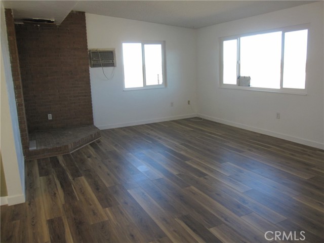 Detail Gallery Image 5 of 10 For 5954 Valley View St, Joshua Tree,  CA 92252 - 2 Beds | 1 Baths