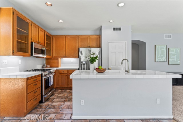 3064 Drake Street, Corona CA: https://media.crmls.org/medias/60e15ddb-f24f-402a-8937-1fddd7813ef4.jpg