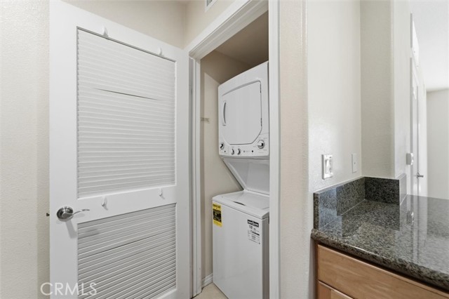 2750 Artesia Boulevard, Redondo Beach, California 90278, 2 Bedrooms Bedrooms, 0 ,2 BathroomsBathrooms,Residential,For Sale,Artesia,0,PV26103971