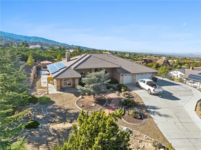 Detail Gallery Image 1 of 1 For 8446 Icicle Dr, Pinon Hills,  CA 92372 - 4 Beds | 2/1 Baths