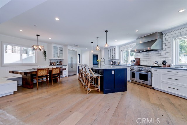 2615 Valley Drive, Manhattan Beach, California 90266, 5 Bedrooms Bedrooms, ,4 BathroomsBathrooms,Residential,Sold,Valley,SB22170134