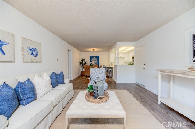 Detail Gallery Image 5 of 41 For 5917 Armaga Spring Rd #N,  Rancho Palos Verdes,  CA 90275 - 2 Beds | 2 Baths