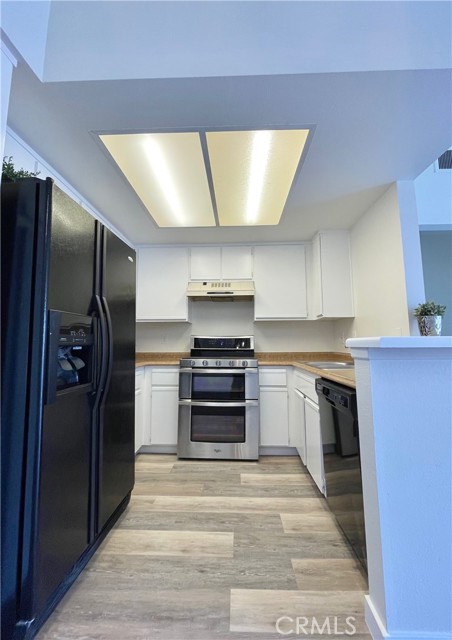 Detail Gallery Image 8 of 24 For 31 Alicante Aisle #59,  Irvine,  CA 92614 - 2 Beds | 2 Baths