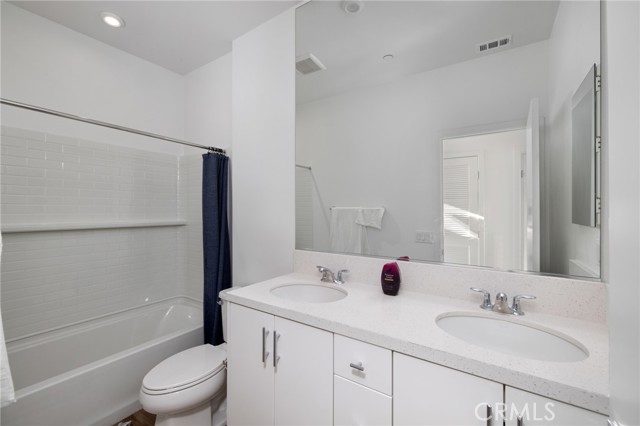 Detail Gallery Image 22 of 29 For 1410 S Urbana, Anaheim,  CA 92805 - 4 Beds | 3/1 Baths