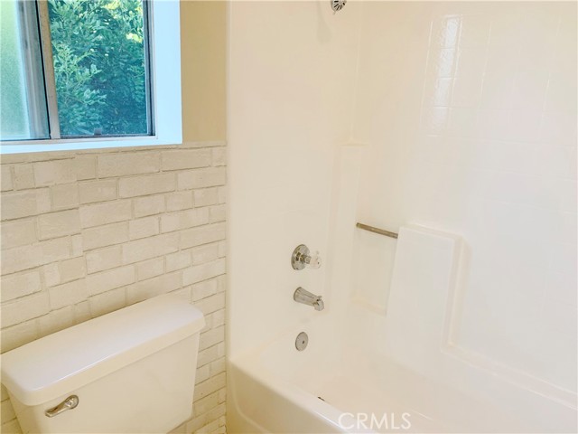 Detail Gallery Image 8 of 20 For 78 Monroe #126,  Irvine,  CA 92620 - 3 Beds | 2/1 Baths