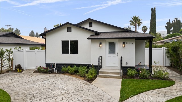 11469 Sunburst Street photo 2