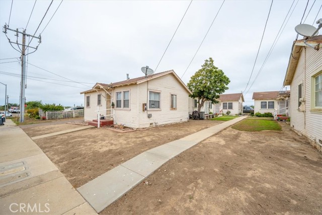4589 12th Street, Guadalupe CA: https://media.crmls.org/medias/60e7ab8b-cb61-4a50-a597-a6a81d113092.jpg