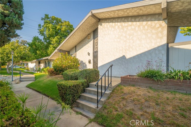 Detail Gallery Image 2 of 24 For 1342 W 8th St, Upland,  CA 91786 - – Beds | – Baths