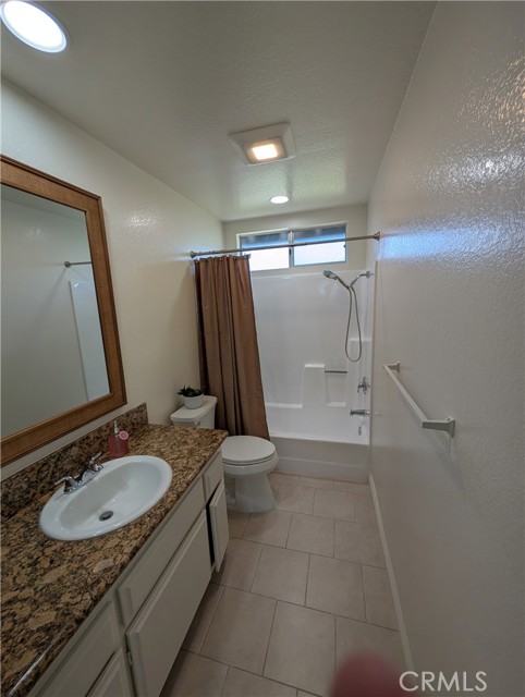 529 E Colorado Boulevard, Monrovia CA: https://media.crmls.org/medias/60e91135-b33c-4016-832a-09336cc2bae3.jpg