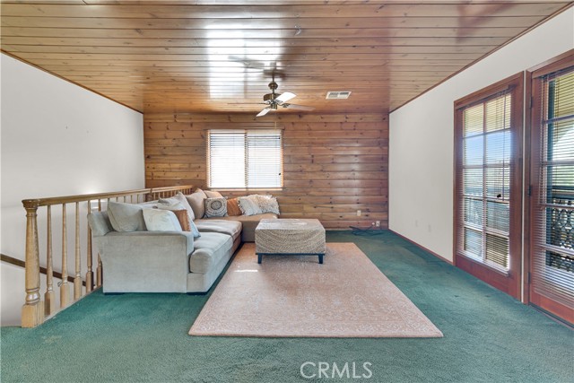 Image 11 of 42 For 2471 Captains