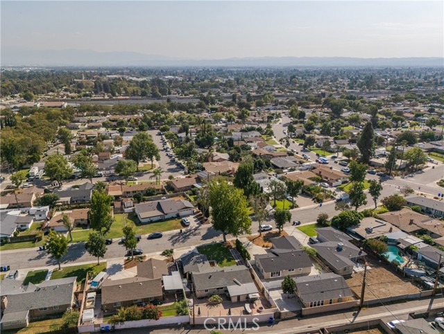 173 Elizabeth Lane, Upland CA: https://media.crmls.org/medias/60ea794d-ba9a-42be-b98f-43a679b1d449.jpg