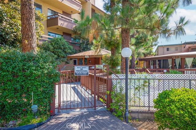 444 Piedmont Avenue, 320 photo 3