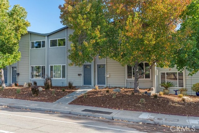 Detail Gallery Image 1 of 33 For 1121 Laurel Ln #60,  San Luis Obispo,  CA 93401 - 2 Beds | 1 Baths