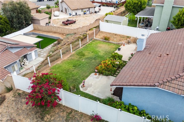 4092 Sandpiper Drive, Jurupa Valley CA: https://media.crmls.org/medias/60ead284-bf92-4642-af6a-4312b53e8daa.jpg