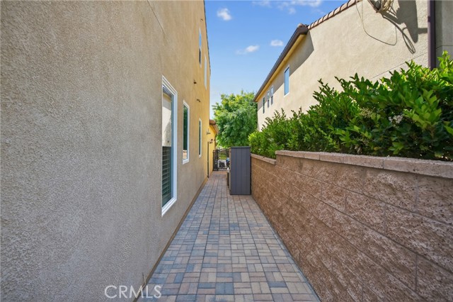Detail Gallery Image 52 of 67 For 11680 Cetona Way, Porter Ranch,  CA 91326 - 4 Beds | 4 Baths