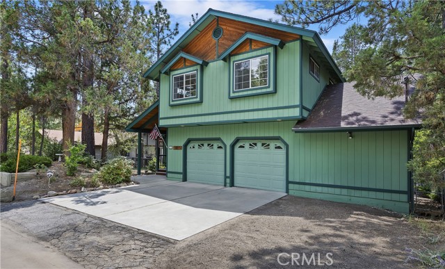 420 Northern Cross Drive, Big Bear Lake, California 92315, 4 Bedrooms Bedrooms, ,2 BathroomsBathrooms,Single Family Residence,For Sale,Northern Cross,PW24142130