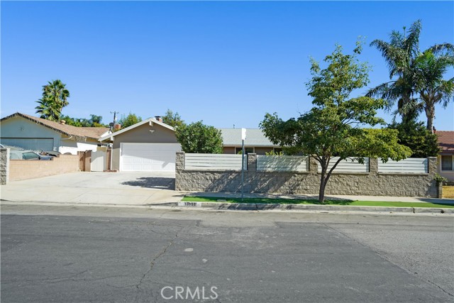 Detail Gallery Image 1 of 1 For 13058 Gridley St, Sylmar,  CA 91342 - 3 Beds | 2 Baths