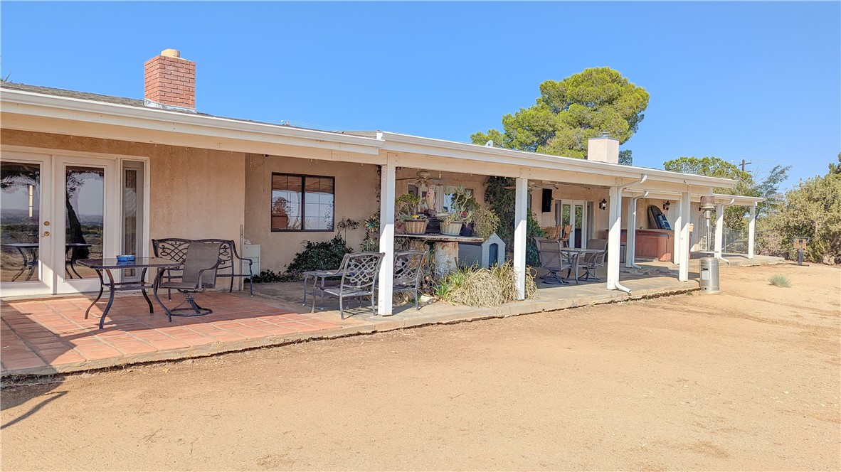 Detail Gallery Image 28 of 36 For 36042 32nd St, Palmdale,  CA 93550 - 5 Beds | 3 Baths