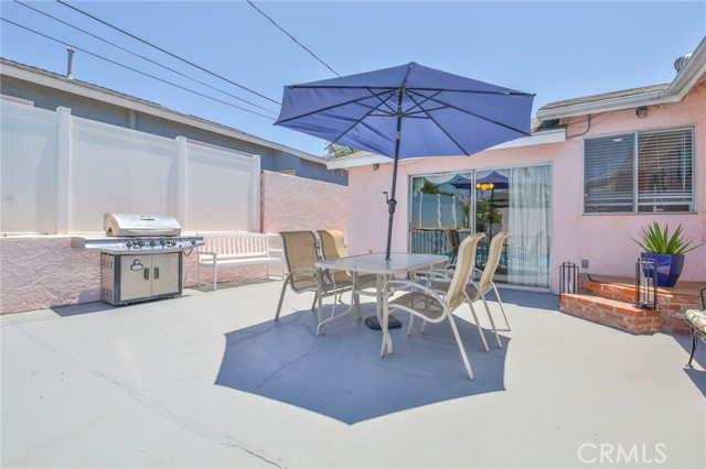 12122 Goldendale Drive, La Mirada CA: https://media.crmls.org/medias/60ed2ac6-58f4-40ef-b173-c035553446e6.jpg
