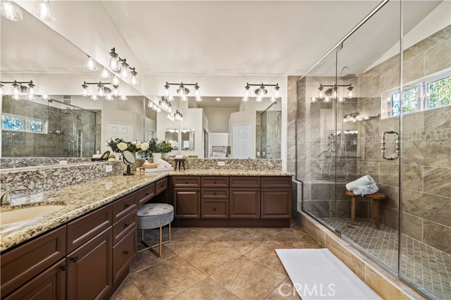 23664 Clearidge Drive, Valencia CA: https://media.crmls.org/medias/60ed4655-b207-49e3-b573-874c928337eb.jpg