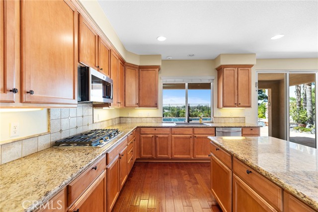 32856 Northshire Circle, Temecula CA: https://media.crmls.org/medias/60ede2ed-6f99-4eba-9911-a5a57bc3dc20.jpg