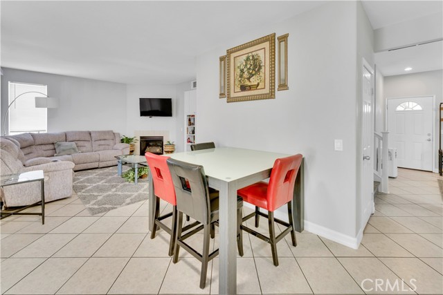 1335 Exeter Court, San Jacinto CA: https://media.crmls.org/medias/60ee285d-9c87-4724-8c24-8f19e5f314c3.jpg