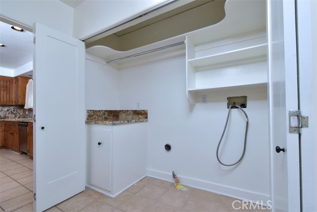Detail Gallery Image 12 of 27 For 14712 Tustin St, Sherman Oaks,  CA 91403 - 3 Beds | 2 Baths