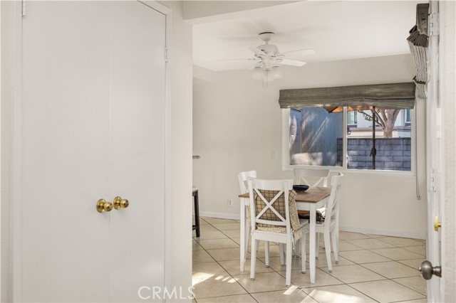 Detail Gallery Image 10 of 42 For 5573 E Vista Del Rio, Anaheim,  CA 92807 - 2 Beds | 2/1 Baths