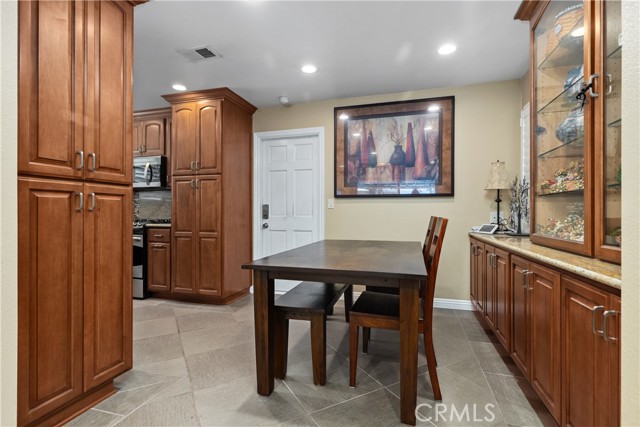 16036 Hornell Street, Whittier CA: https://media.crmls.org/medias/60ef8ec2-2039-42e3-8360-ec3c7c0a0d12.jpg