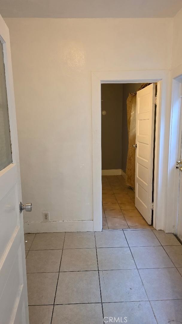 Detail Gallery Image 13 of 22 For 250 N Ridgewood Pl, Los Angeles,  CA 90004 - – Beds | – Baths