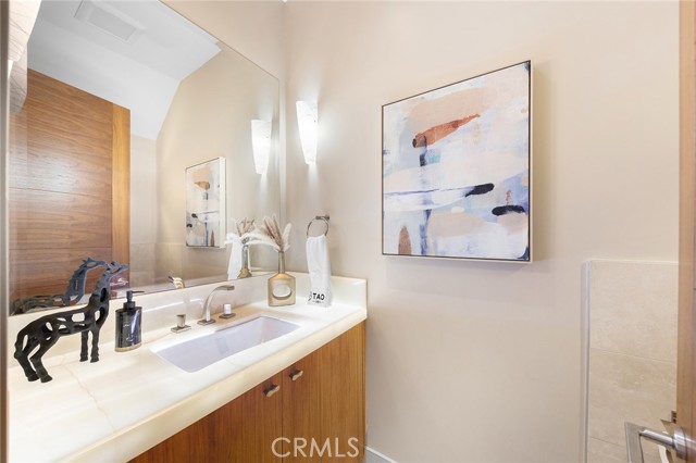 3355 Alta Laguna Boulevard, Laguna Beach CA: https://media.crmls.org/medias/60f04903-b932-4238-90ab-da2a0ecd9b53.jpg