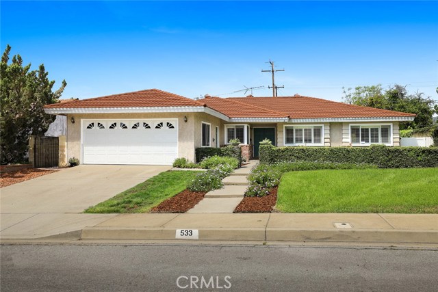 533 Fountain Springs Ln, Glendora, CA 91741