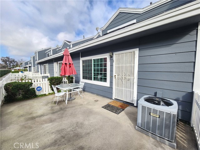 Image 2 for 2239 S Fern Ave #D, Ontario, CA 91762