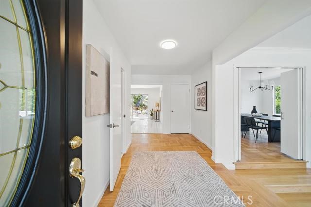 Detail Gallery Image 2 of 34 For 1406 Cedarwood, San Mateo,  CA 94403 - 4 Beds | 2/1 Baths