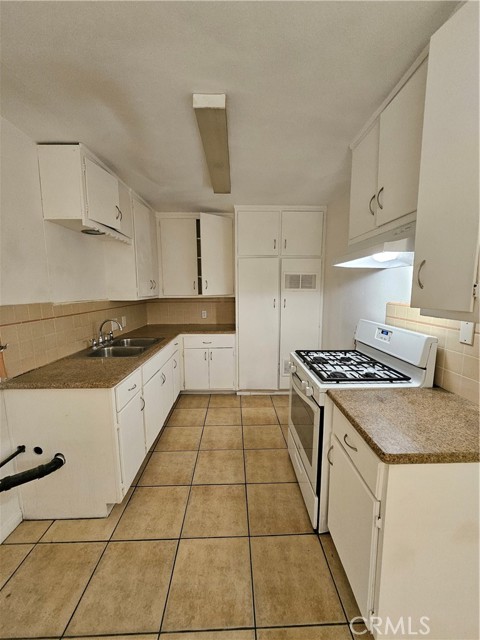 Detail Gallery Image 9 of 17 For 188 E 11th St, San Bernardino,  CA 92410 - 1 Beds | 1 Baths