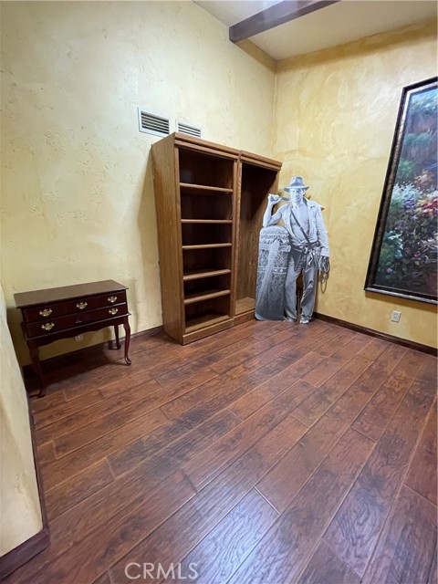 2554 W Avenue J14, Lancaster CA: https://media.crmls.org/medias/60f3c00b-d5b9-47f0-b152-8b6483611073.jpg