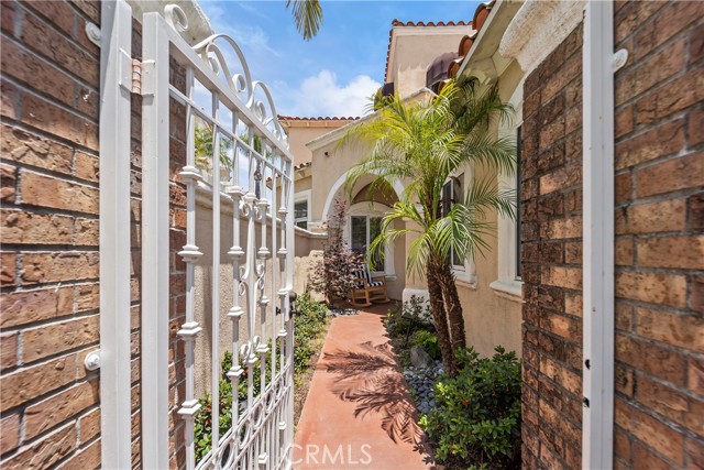 16 Via Barcaza, Coto de Caza CA: https://media.crmls.org/medias/60f57931-ccaa-492f-aaf5-bef0f4d06032.jpg